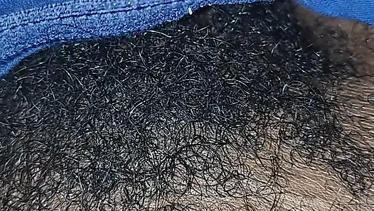 Islak amcığımla oynuyorum