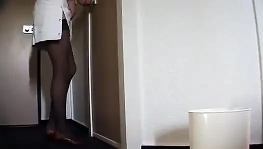 Bucket Piss Pants