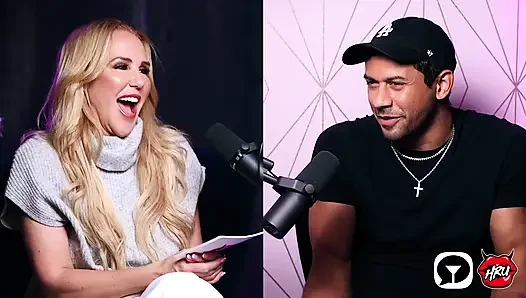 Alex Jones boyut, performans kaygısı ve baskı hakkında gerçekleşiyor