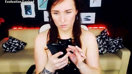 Güzel kız bana sutyen takmadığını söyledi