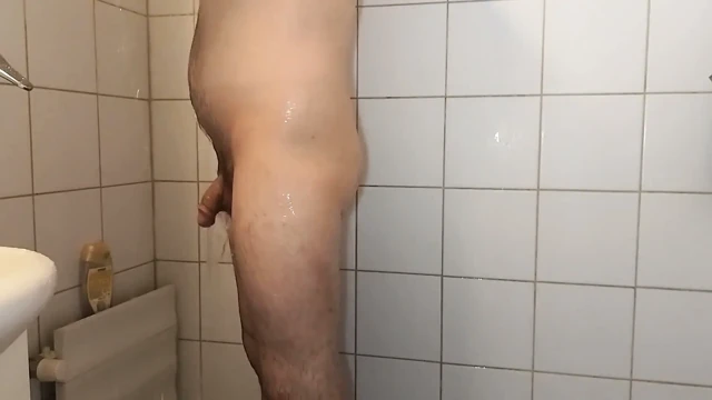 Kıllı eşcinsel duş