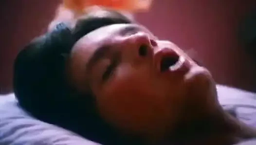 Klasik aşıklar sert seks yapıyor