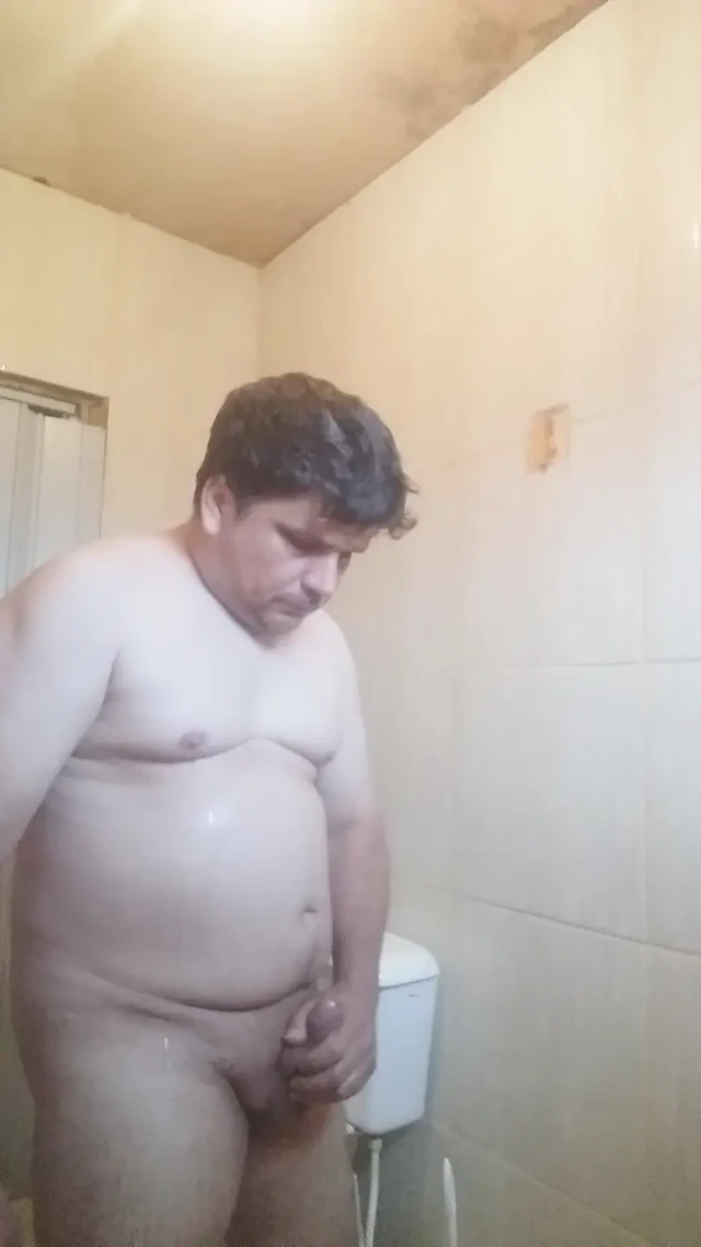 İdrar jeti ağzımın içine düştü
