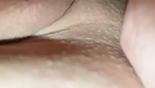 Milf karısının kedi dudakları araştırdı, yakın çekim