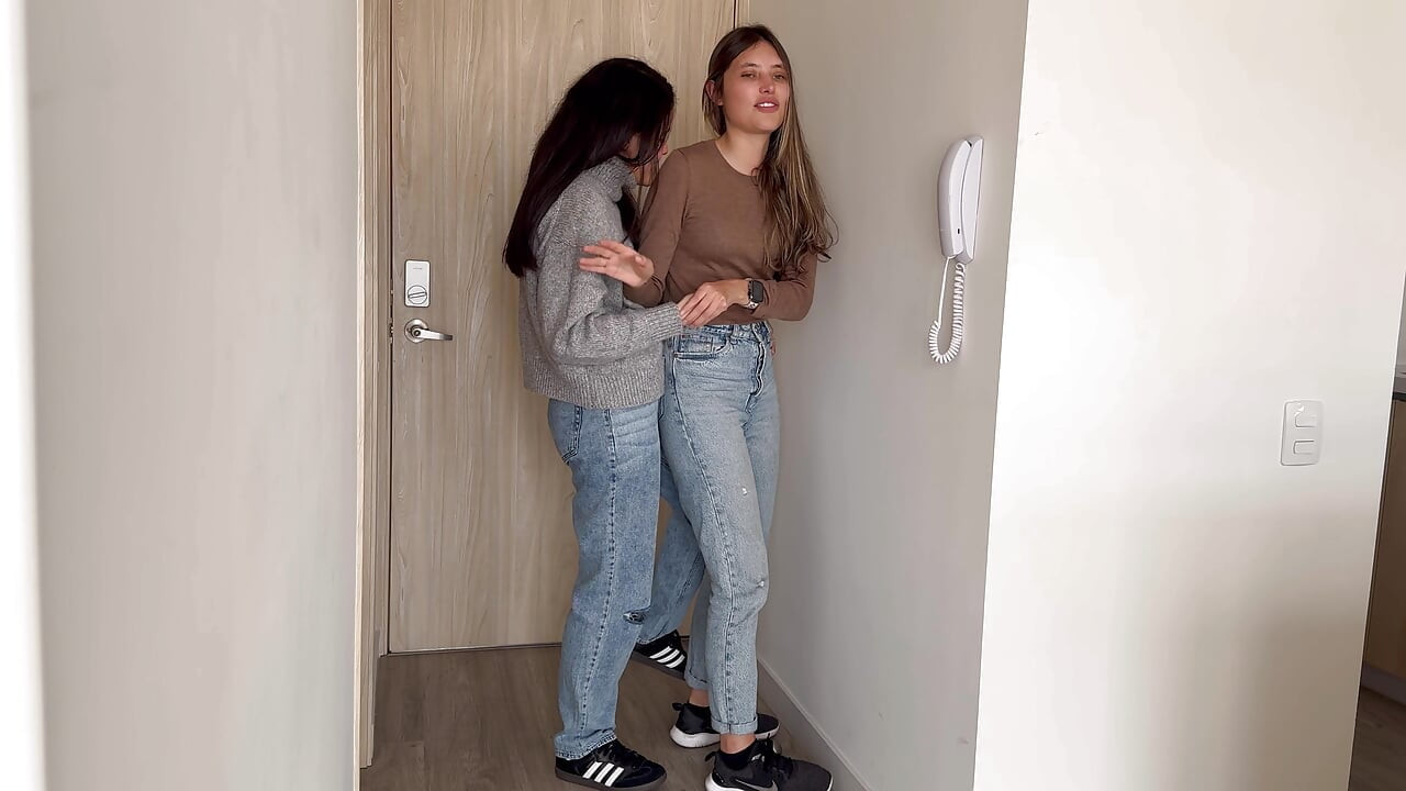 Sevgilim kocamı bırakmamı istiyor.