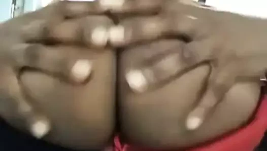 Güzel meme çikolata sürtük.