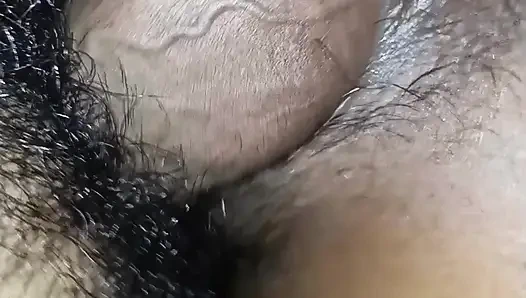 Hintli büyük memeli sıkı göğüsler büyük meme uçları ve büyük göt ev yapımı üvey yenge tamil inliyor