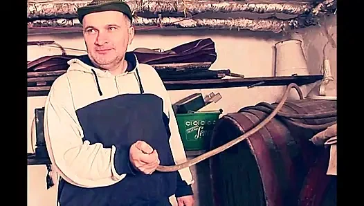 Vintage Porn of an Old Lady with Hairy Pussy Cumshot by Her Husband