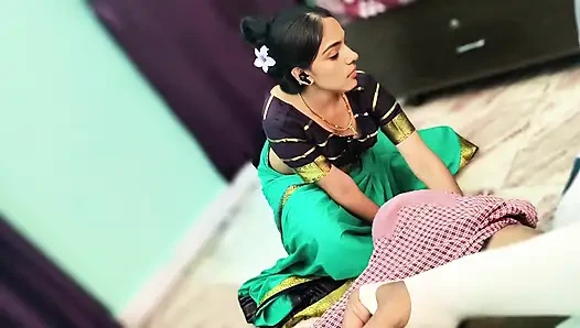 Den indiske hushjelpen knullet i Saree, Full Hindi Sex Video