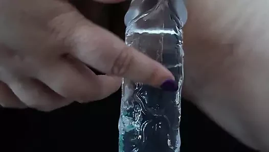 Orta boy silikon dildom ve ben ateşli iş üstündeyim
