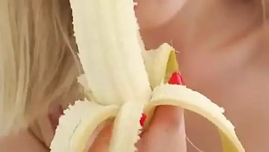 Oral seks muz oyunu 4k