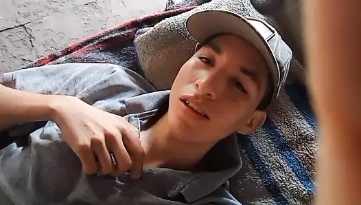 Küçük yüzümü gösteren