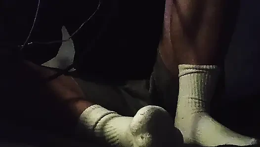 [ASMR] During class, my tablemate asked me to give him a handjob...