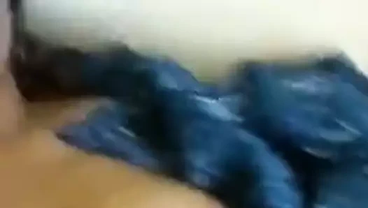 benim utangaç hint desi eş