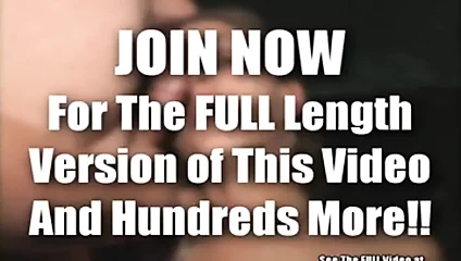 Tiyatrodaki herkesi becermek için striptiz kulübünü yırttı!