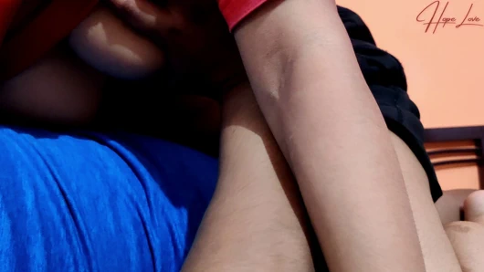 Büyük Göğüslü Çok Ateşli Ve Güzel Asyalı Kız.