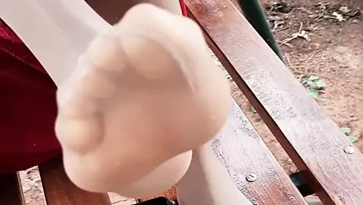 benim parlak naylon çorap ile açık