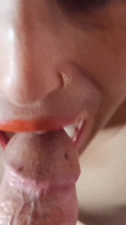 Onu bir gibi siktim ve amcığındaki su dışarı çıktı