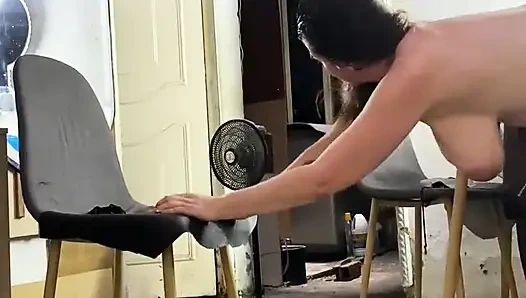 Olgun video genç üvey anne üvey oğlu üvey anne yarakla sikişiyor ve fışkırtıyor ve içine boşalıyor