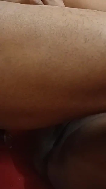 Падающий с челюсти момент из "траха красивой молодой индийской подруги с бойфрендом"