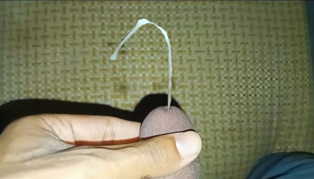 Büyük döl boşalması - yoğun mastürbasyon