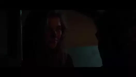 Chloe Grace Moretz - 5. Dalga (2016)