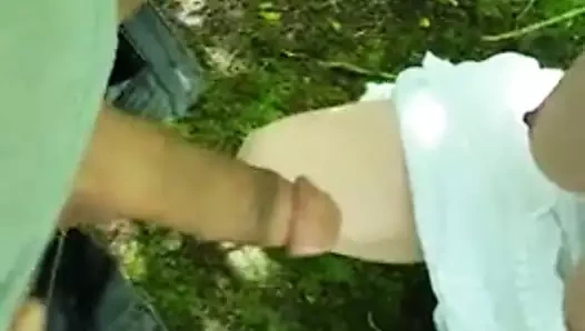 Açık hava eğlencesi 24-wifeyisasexymilf.mp4