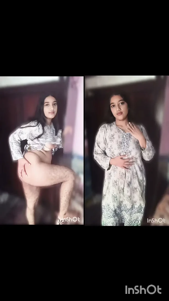 Güzel öğretmen göğüslerini ve dar amını göstererek mastürbasyon yapıyor ve parmaklıyor