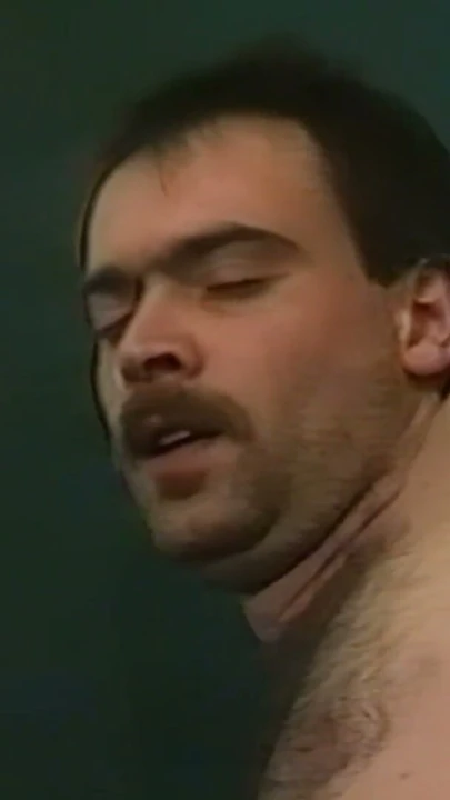 Oldschool fick partiler - azgın orta yaşlı seksi kadın çetesi deliklerini dolduruyor - tam film | Klip 2