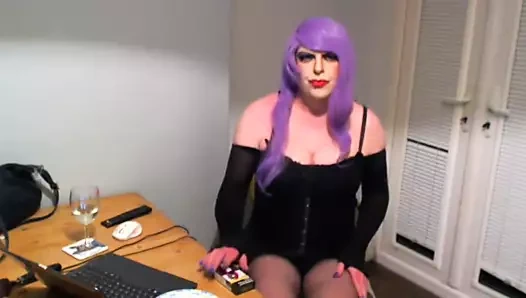 Çarpıcı kirsty sürtük duman baştan çıkarma