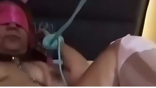 Vaquita yaramazlık yaptı ve sonunda bağlı kaldı ve sikildi