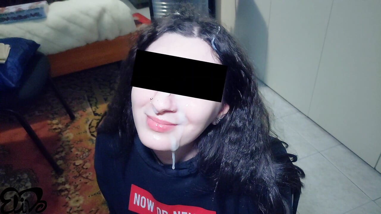 Fragman bu yıldızlı amcığın yüzüne geliyorum - video yüzü n2