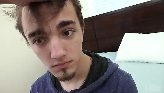 Young Hole sikiliyor