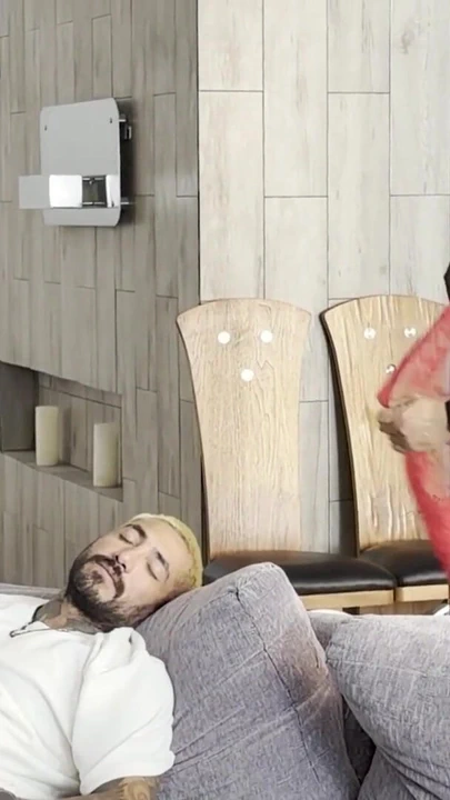 Un Sueno de 3 Gali ve 3'lü grup . | Klip 1