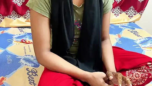 Seksi genç üvey kız kardeşim sert sıkı amcığı sikiyor