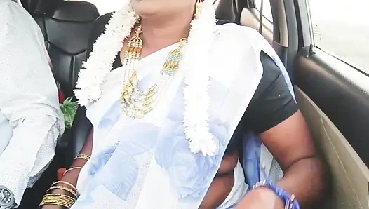 Hintli kadın arabada seks yapıyor Güzel sari ev hanımı üvey oğluyla sikişmeye çalışıyor car drive.telugu edepsiz konuşmalar.