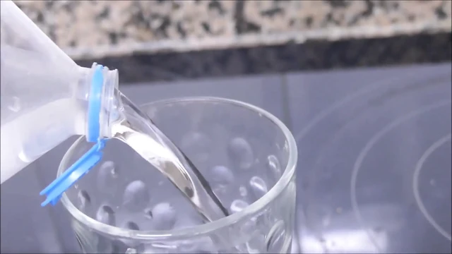 Göğüslerimin üzerinde mastürbasyonla bağlandım boşalma ve seks oyuncağı sikişi