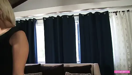 Tatlı hatun sert ırklararası seksin tadını çıkarıyor