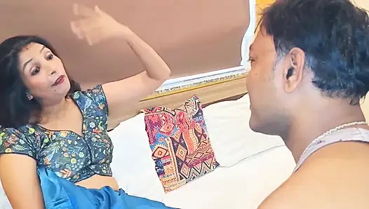 Hintli ateşli orta yaşlı seksi kadın sert seks