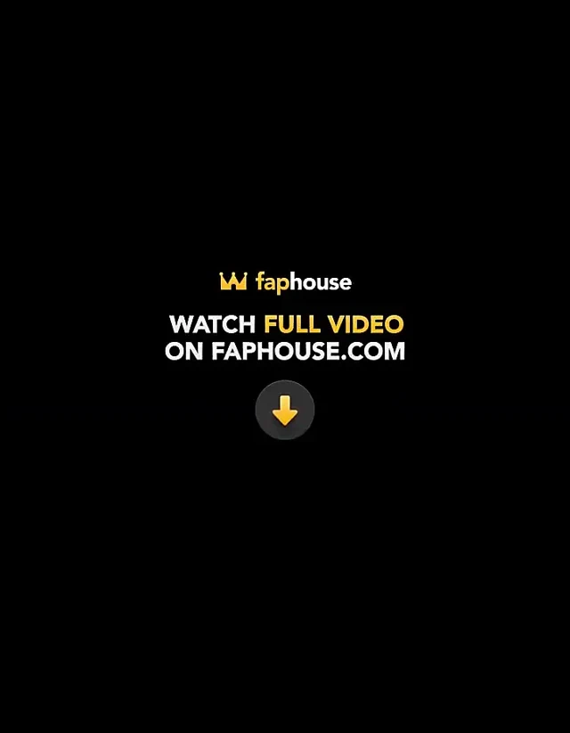 Gooning femboy şişman bir dölü sikiyor