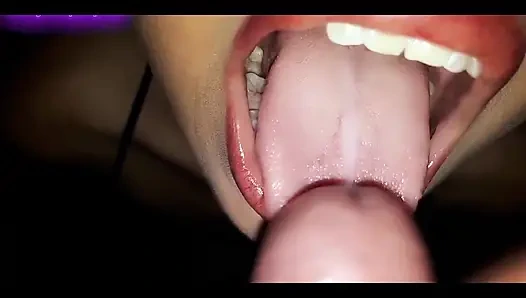 Ağızda süt ve döl yutma ile oral seks derlemesi
