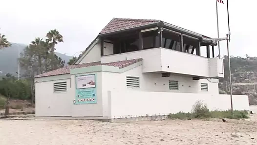 Hayal kurmanı sağlayan bir sarışın! (tam film - hd versiyonu)