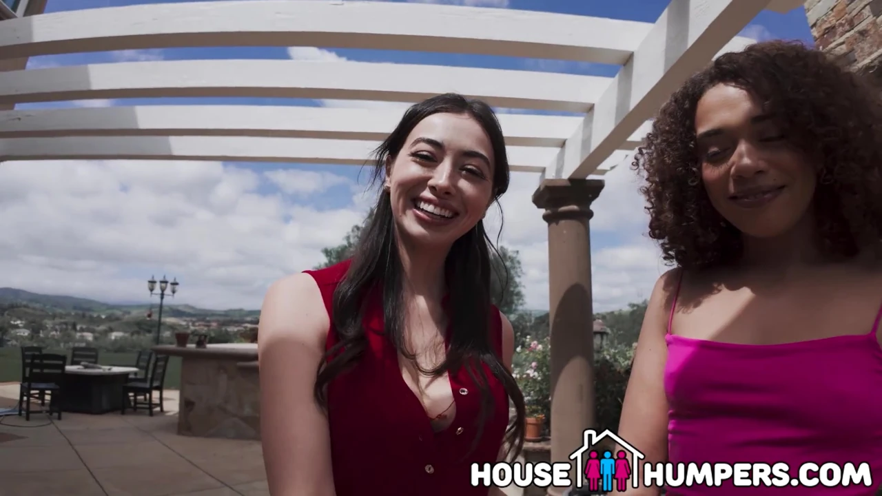 Swinger Realtor Chloe Surreal Flashes Her Pussy to Husband Then Seduces His Wife Willow Ryder into Hot Lesbian Threesome