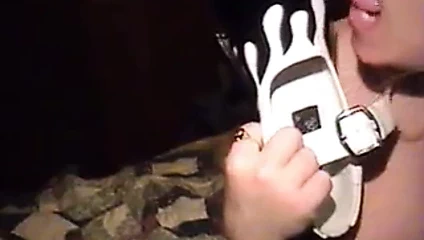 Ayakkabımın üzerine yükünü kaldırıyor