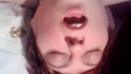 Sikikleri olgun düzgün vücutlu eş