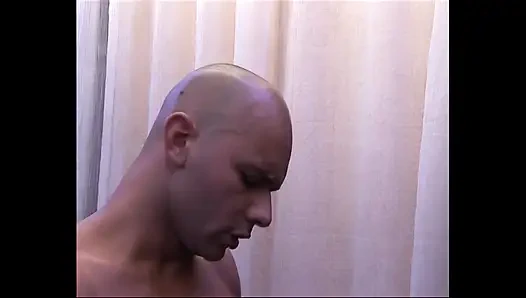 İlahi prenses derine alıyor