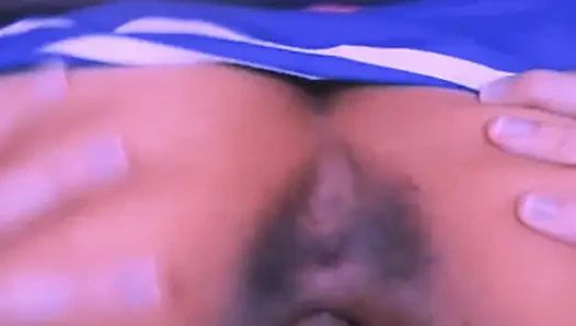 Hermanastra monta tan caliente