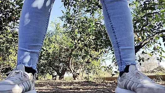 Halka açık yerlerde çiş derlemesi