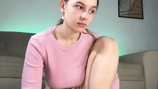 Jucielussie Cam sitting and real orgasm