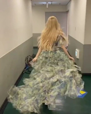 Koreli ünlü gülü